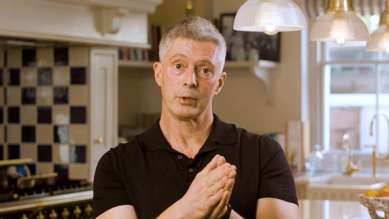 What it’s like working with a nutritionist – video with Dr Ravi Assomull