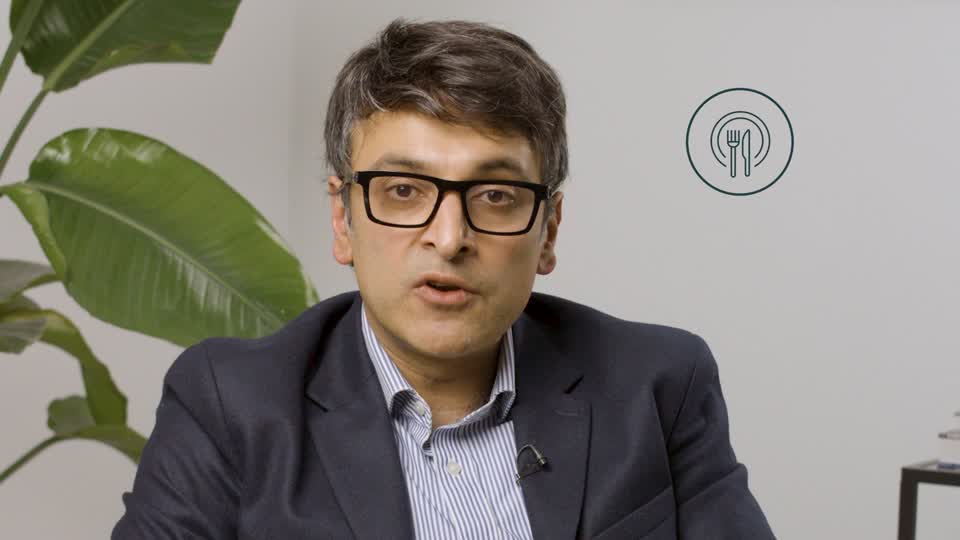 How can diet affect my heart health? – video with Dr Ravi Assomull
