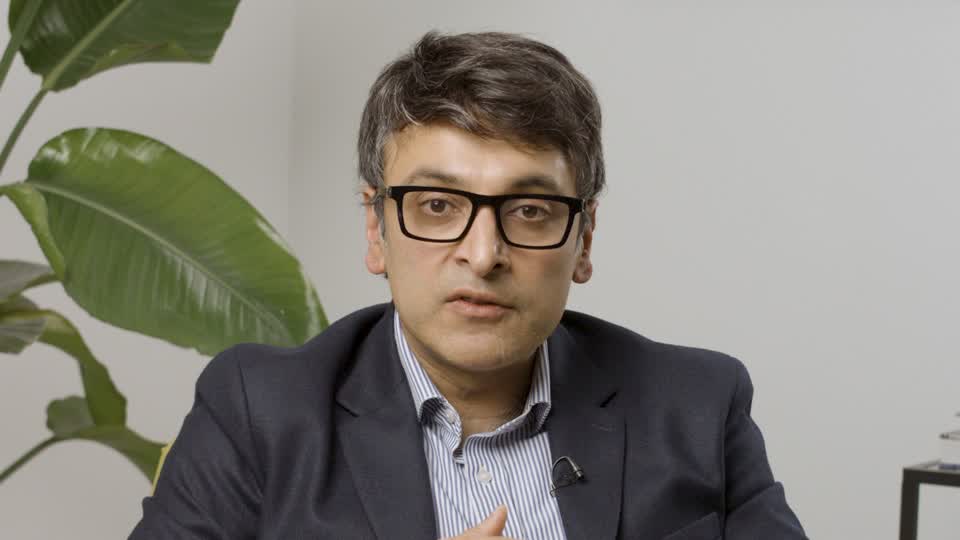 Can I manage my symptoms just with lifestyle changes? – video with Dr Ravi Assomull