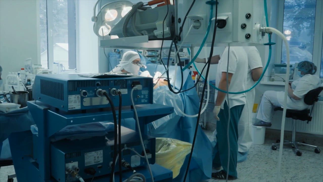What surgical procedures can be done to treat the heart? – video with Dr Ravi Assomull